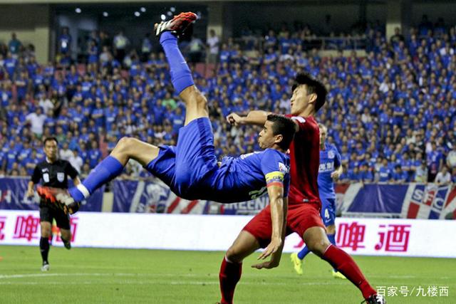 维尼修斯国家队36场进5球5助 皇马36场24球11助